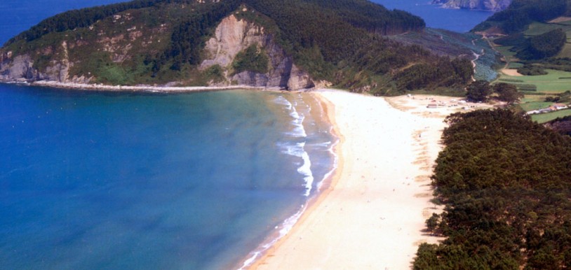 Playa de Rodiles, Asturias