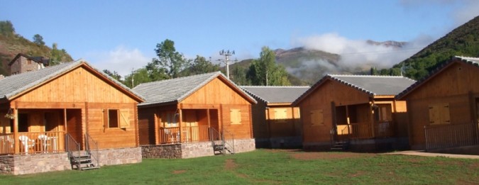 Cabañas y bungalows Laspaúles