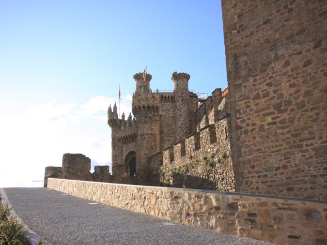 Castillo de los Templarios, en Ponferrada (León). Imagen de Turismo Ponferrada