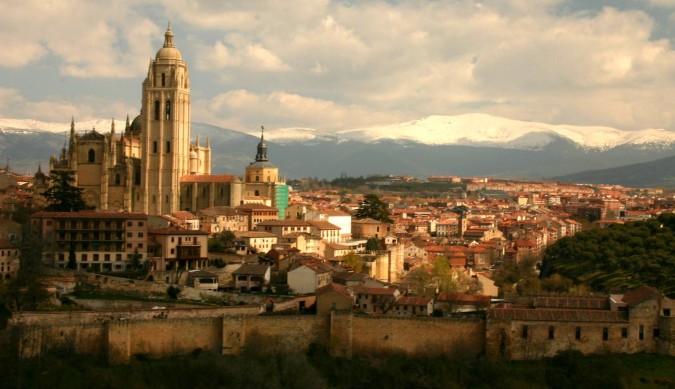Panorámica de Segovia. Esta imagen tiene Licencia CC en el Flickr de Frank Kovalchek