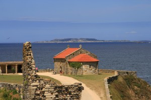 Ermita de la Virgen de la Lanzada. Esta imagen tiene Licencia CC en el Flickr de Miguel Ángel García