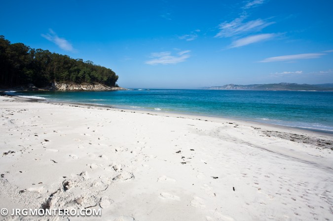 Islas Cies.  Esta imagen tiene Licencia CC en el Flickr de  JrGMontero