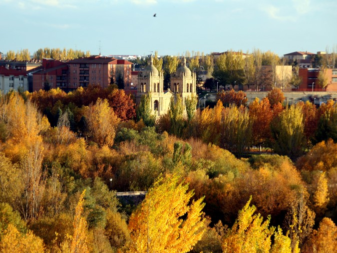 Otoño en Salamanca. Esta imagen tiene Licencia CC en el Flickr de M a n u e l