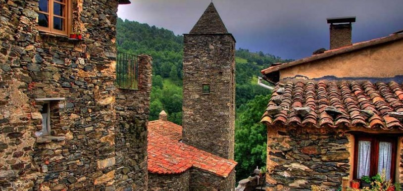 Espinavell. Image of Bungalows Conca de Ter