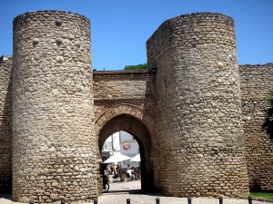 Muralla musulmana. Esta imagen tiene Licencia CC en el Flickr de Enrique Dans