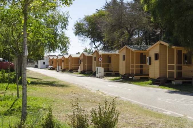 ¡Disfruta de un merecido descanso en Cádiz en un precioso bungalow!