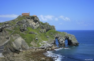 Islote de San Juan de Gaztelugatxe. Esta imagen tiene Licencia CC en el Flickr de Ilunàtica81