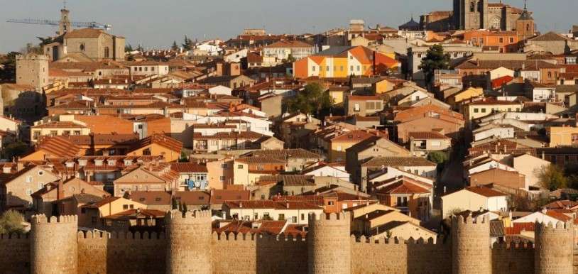 Panorámica de la Muralla de Ávila. Imagen de Turismo de Ávila.