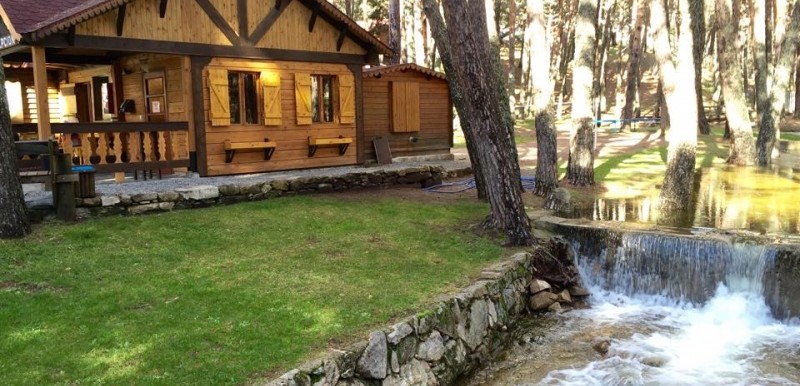 Naturaleza y descanso, la mejor opción tras un día en bicicleta por Peguerinos. Imagen de Bungalows Valle Enmedio