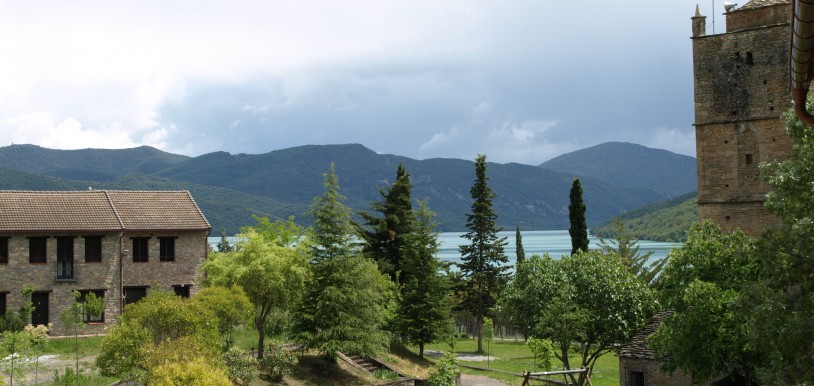 Un entorno espectacular, que no puedes perderte. Imagen de Casa Cambra Morillo de Tou