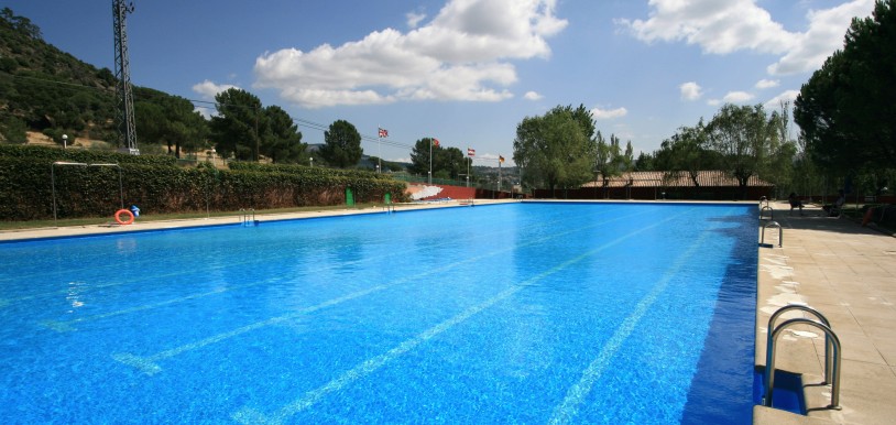 ¡Piscina Olímpica en plena Sierra de Madrid!