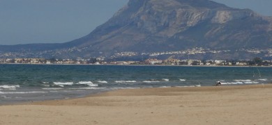 beach holidays Spain Oliva