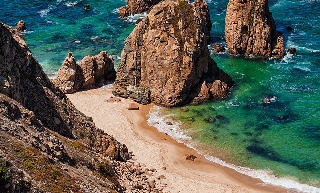 ¡Ven a disfrutar de las magníficas playas de Portugal!