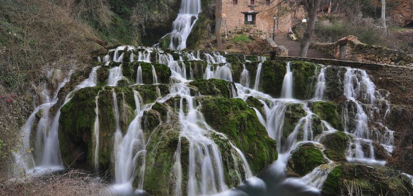 Cascada Orbaneja BungalowsClub