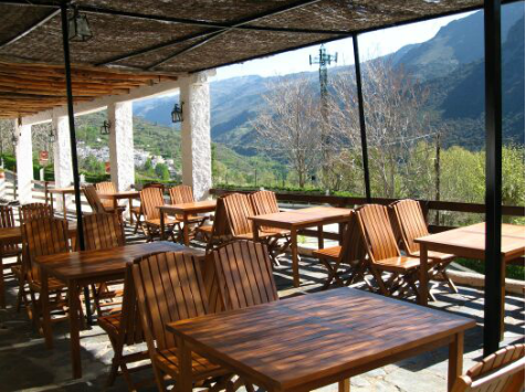 bungalows trevelez granada alpujarras montaña