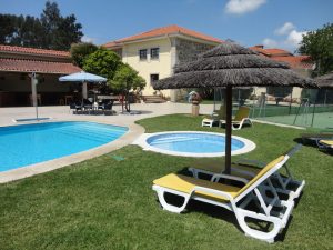casa rural piscina cielo portugal