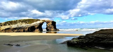 playa catedrales lugo galicia